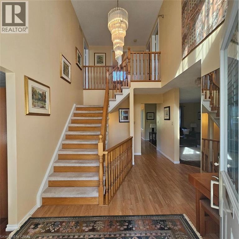 112 WEST ACRES Crescent thumbnail 3