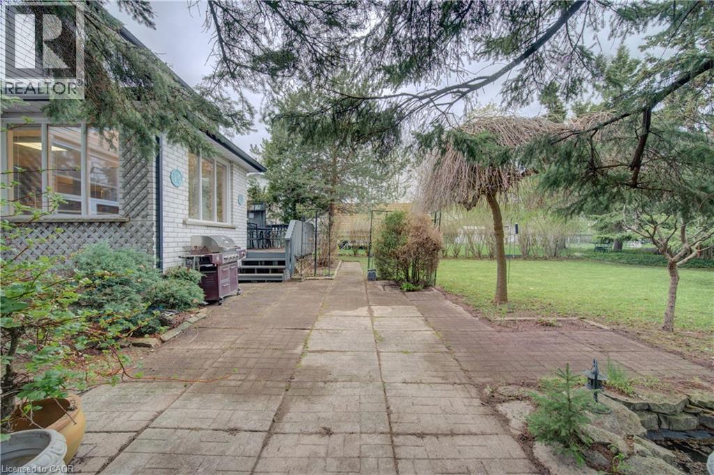 112 WEST ACRES Crescent thumbnail 35