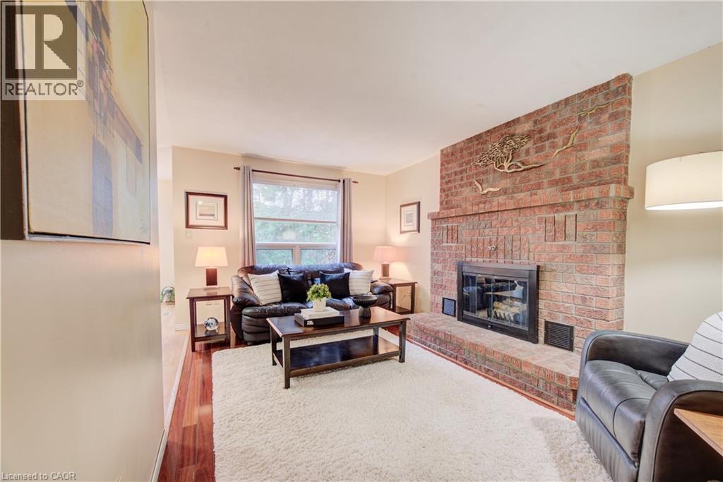 112 WEST ACRES Crescent thumbnail 5