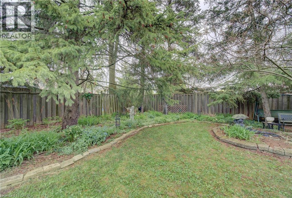 112 WEST ACRES Crescent thumbnail 37