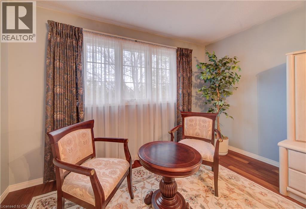 112 WEST ACRES Crescent thumbnail 22
