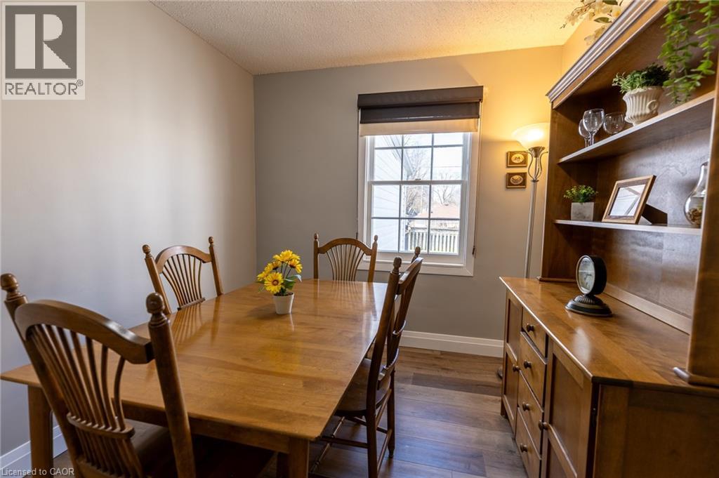 110 LORNE Crescent thumbnail 8
