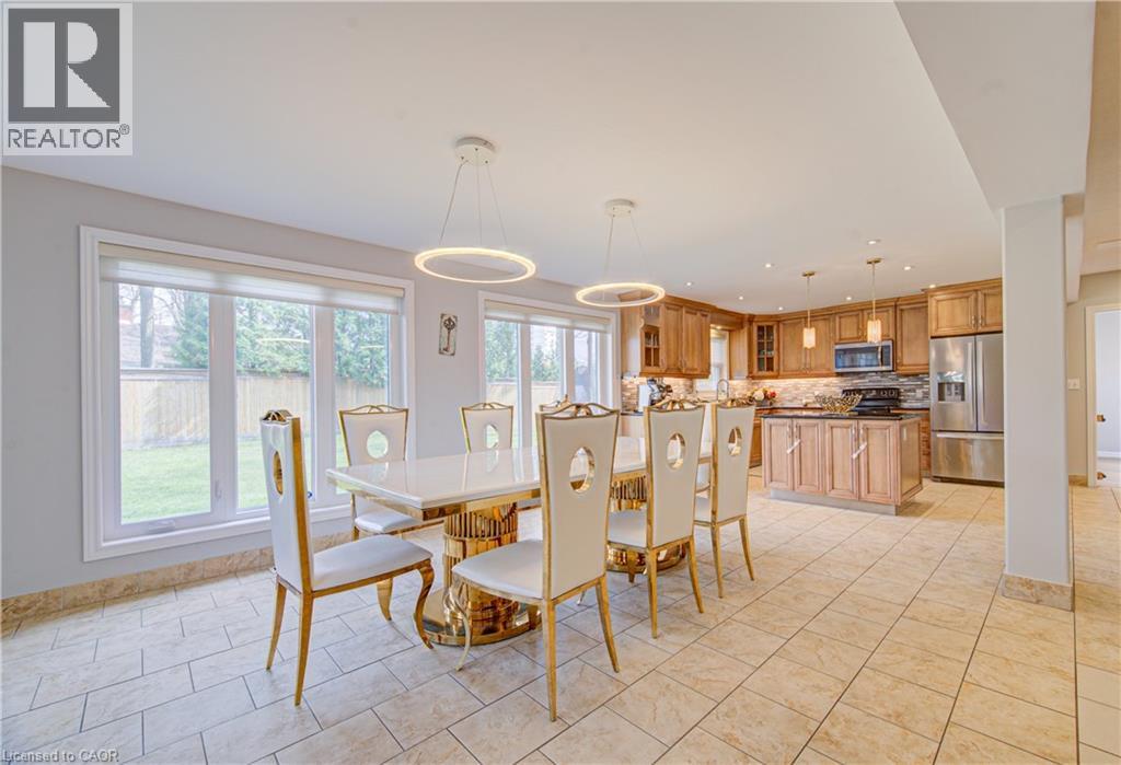 298 FERNDALE Place thumbnail 17