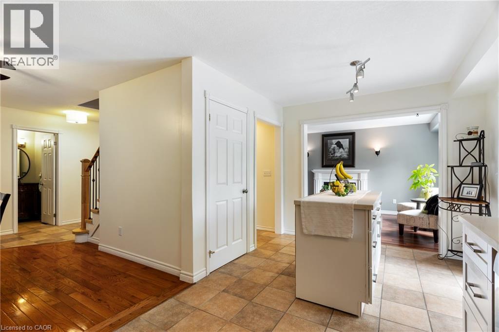 1 HILLTOP Drive thumbnail 18