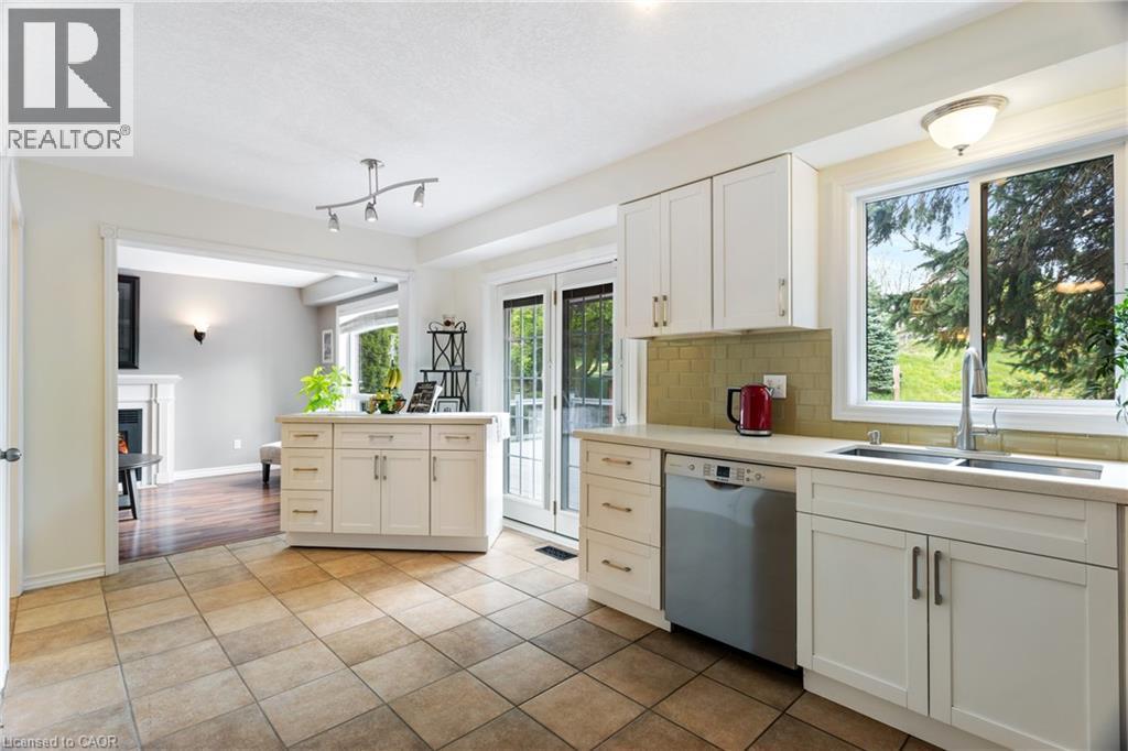 1 HILLTOP Drive thumbnail 19