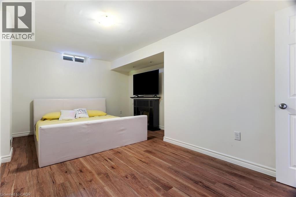 1 HILLTOP Drive thumbnail 40