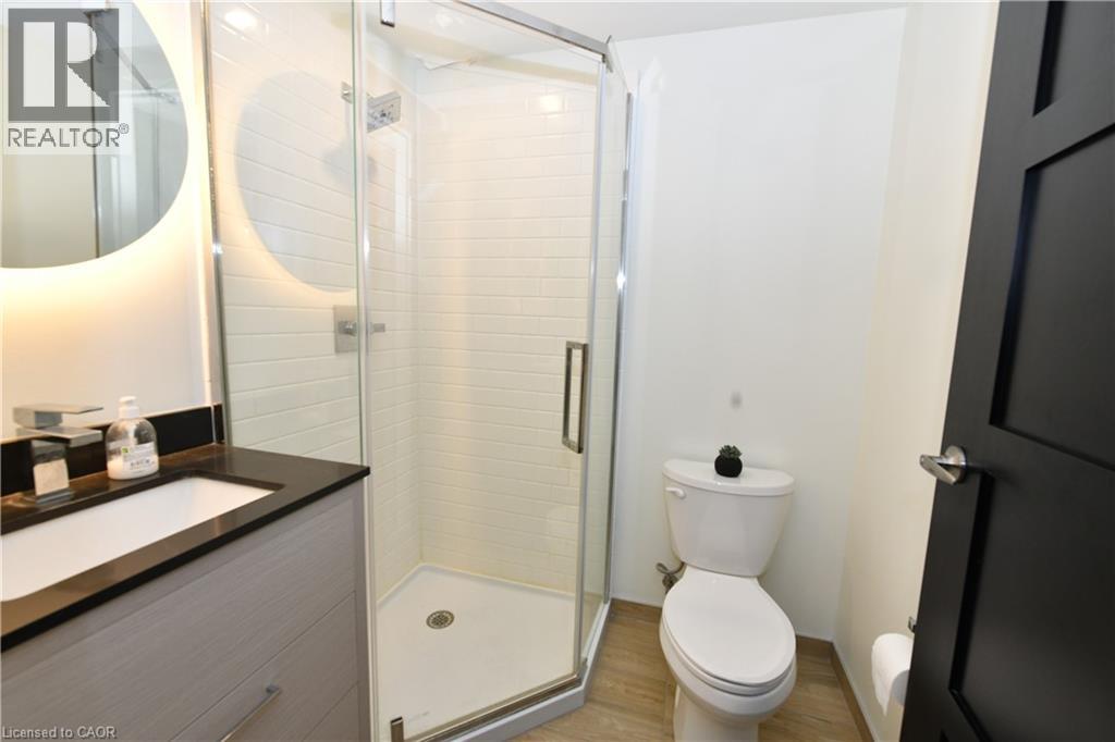 145 W COLUMBIA Street W Unit# 736 thumbnail 4