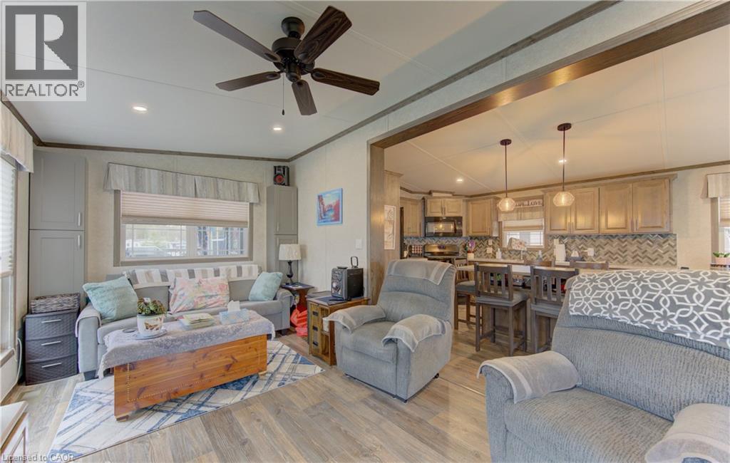 580 BEAVER CREEK Road Unit# 235 thumbnail 9