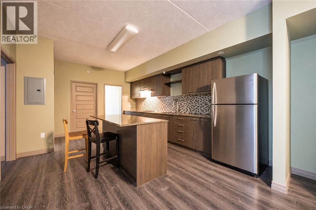 8 HICKORY Street W Unit# 404 thumbnail 12