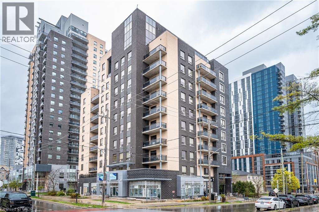 8 HICKORY Street W Unit# 404 thumbnail 2