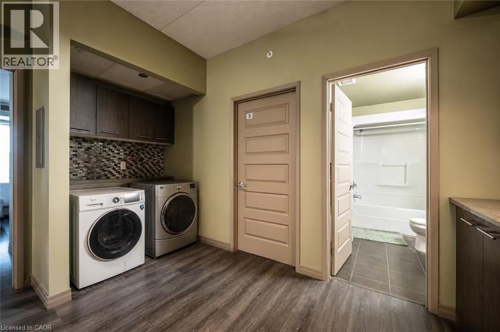 8 HICKORY Street W Unit# 404 thumbnail 9