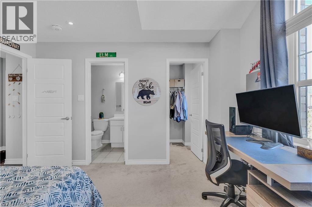 460 EQUESTRIAN Way thumbnail 33
