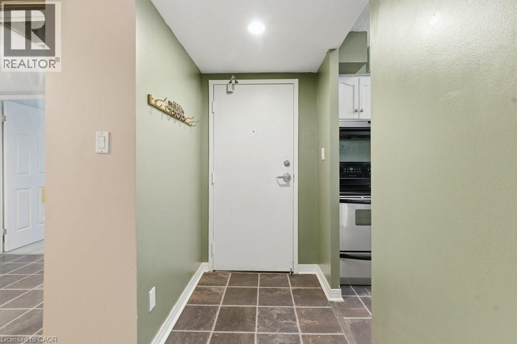 260 SHELDON Avenue N Unit# 403 thumbnail 10