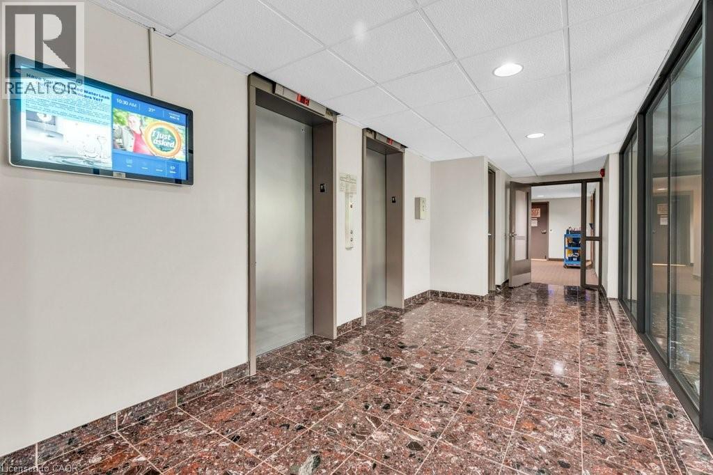 260 SHELDON Avenue N Unit# 403 thumbnail 9