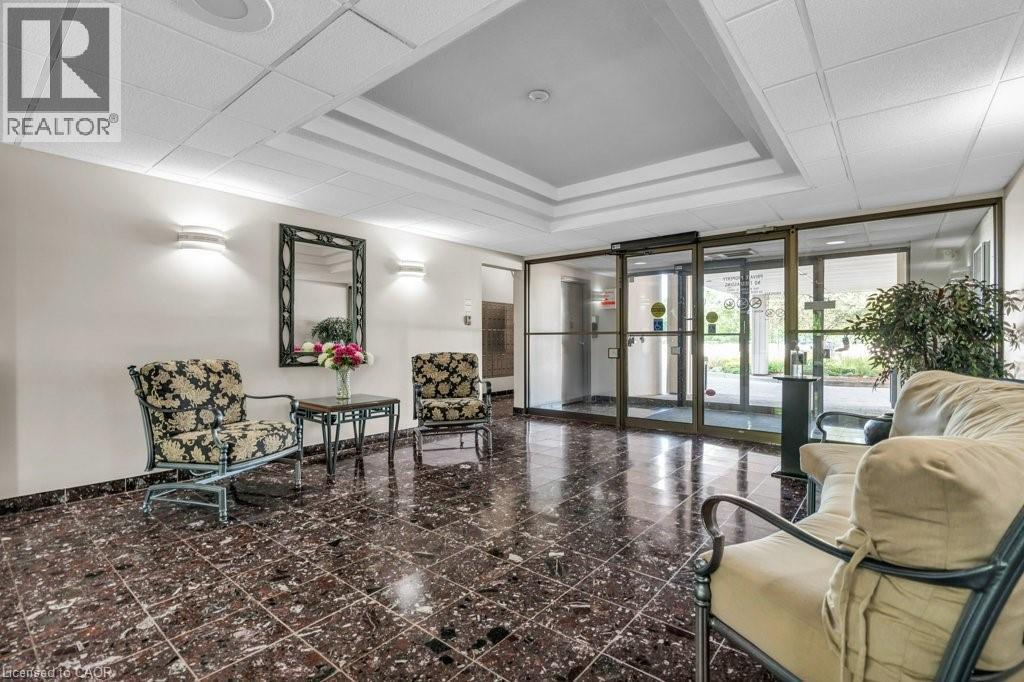 260 SHELDON Avenue N Unit# 403 thumbnail 7