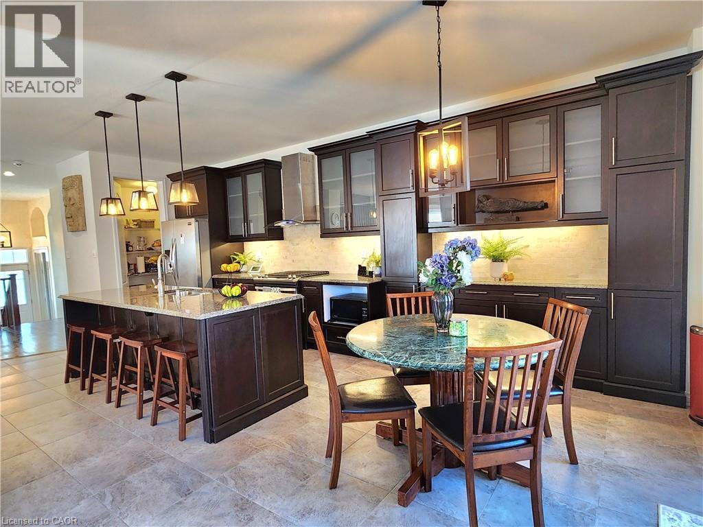 259 GROVEHILL Crescent thumbnail 14