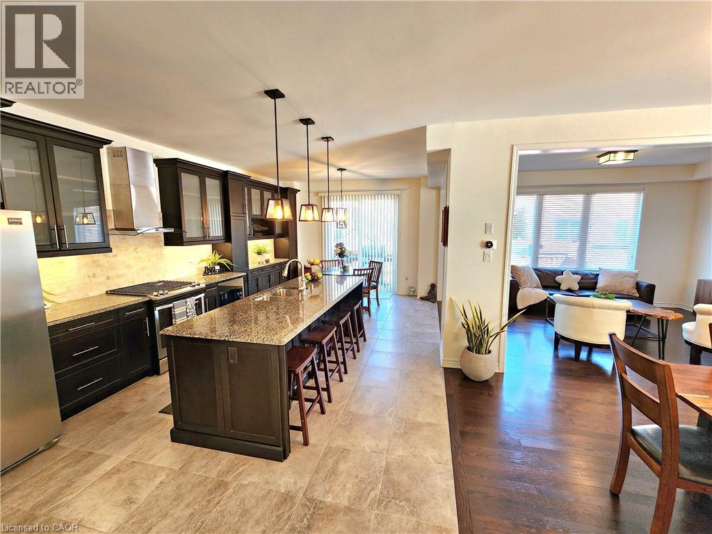 259 GROVEHILL Crescent thumbnail 12