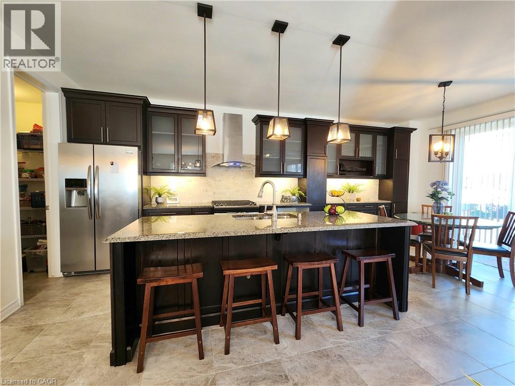 259 GROVEHILL Crescent thumbnail 11