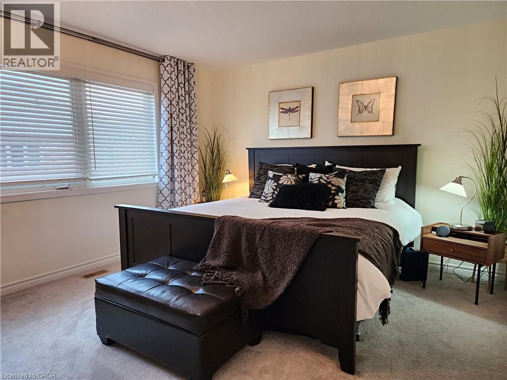 259 GROVEHILL Crescent thumbnail 19