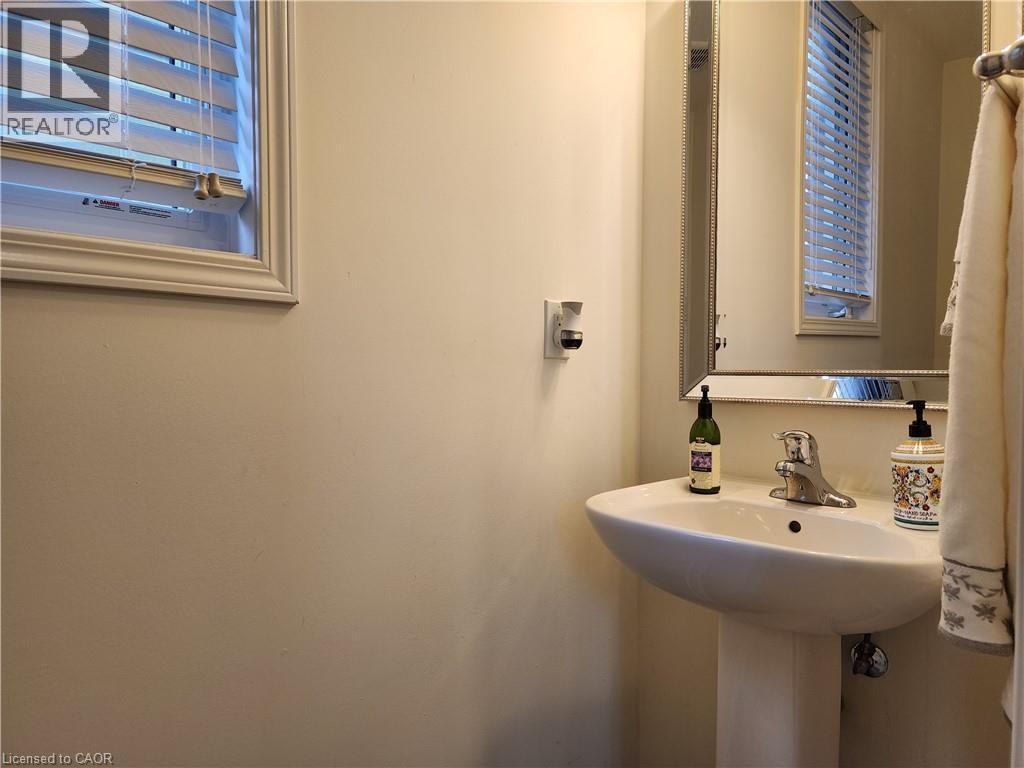 259 GROVEHILL Crescent thumbnail 29