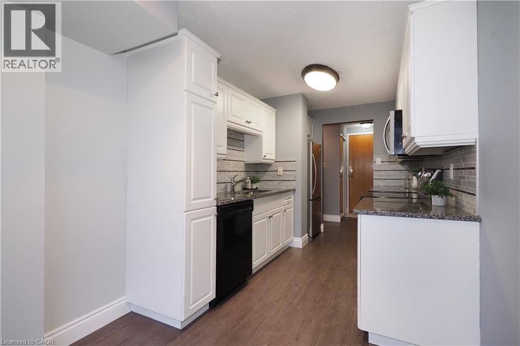 55 BLUE SPRINGS Drive Unit# PH12 thumbnail 19