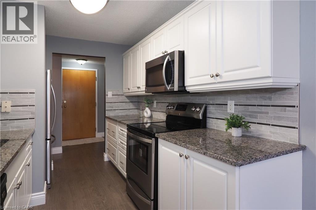 55 BLUE SPRINGS Drive Unit# PH12 thumbnail 21