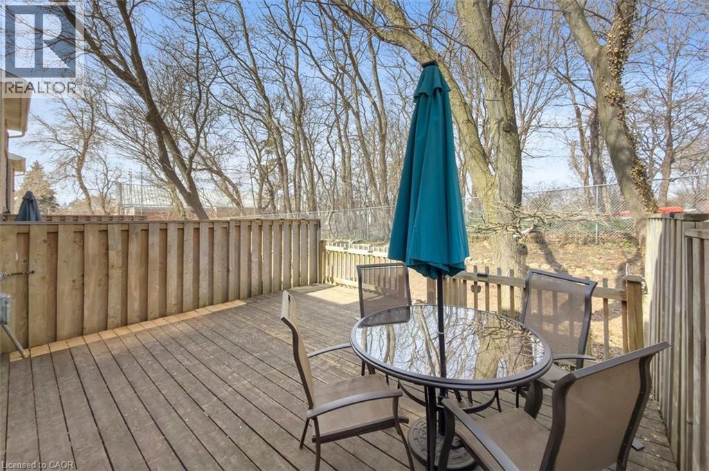 121 MORGAN Avenue Unit# 7 thumbnail 30
