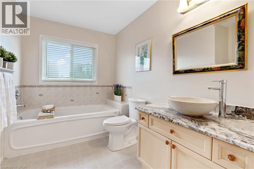53 GROSVENOR Lane thumbnail 18