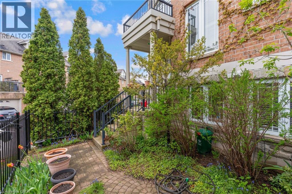 53 GROSVENOR Lane thumbnail 31