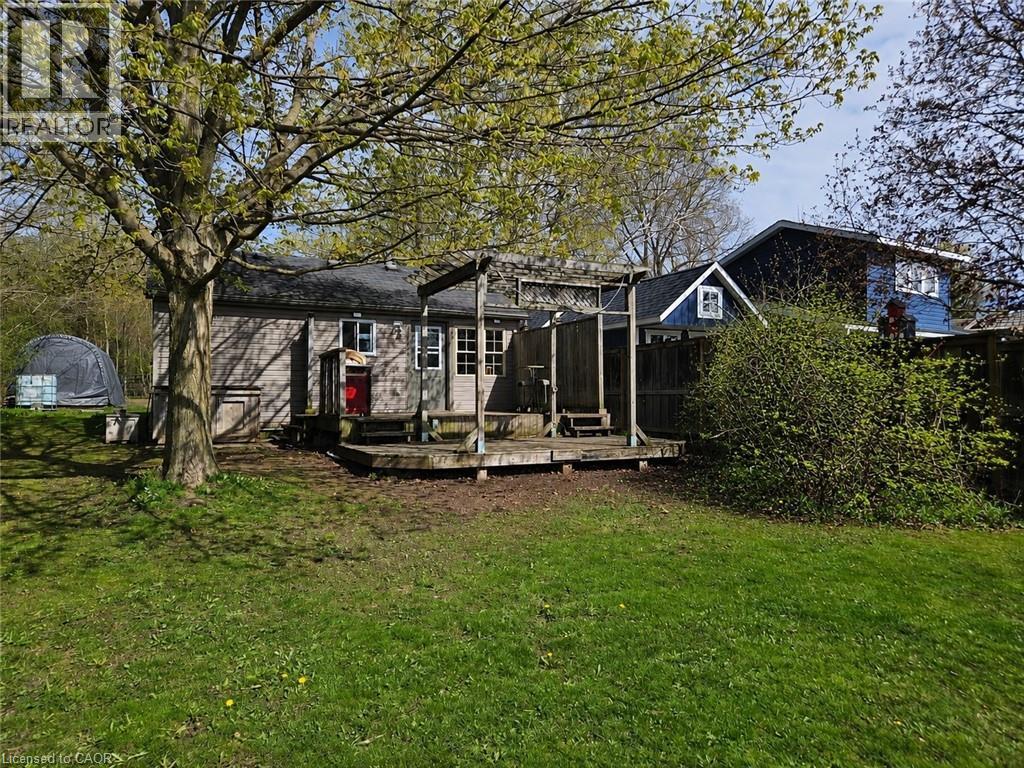 1323 QUEEN Street Unit# 125 thumbnail 13