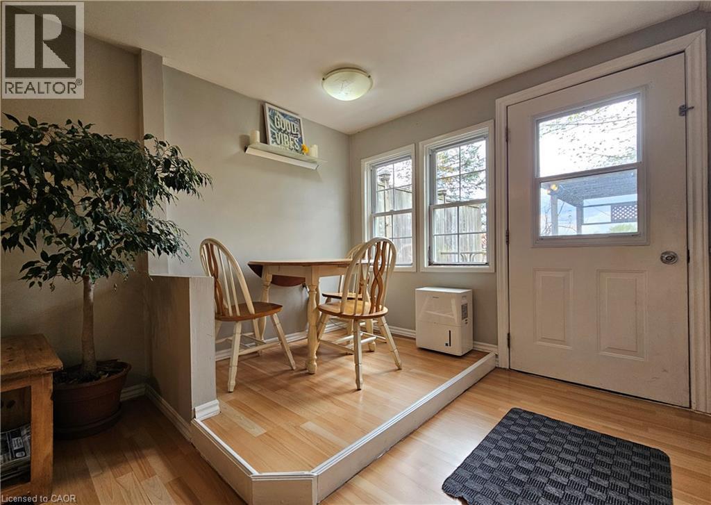1323 QUEEN Street Unit# 125 thumbnail 4