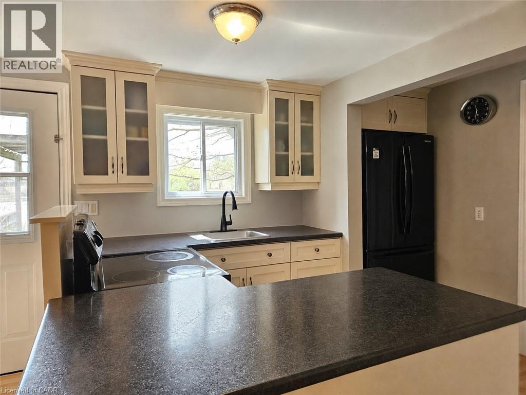 1323 QUEEN Street Unit# 125 thumbnail 6