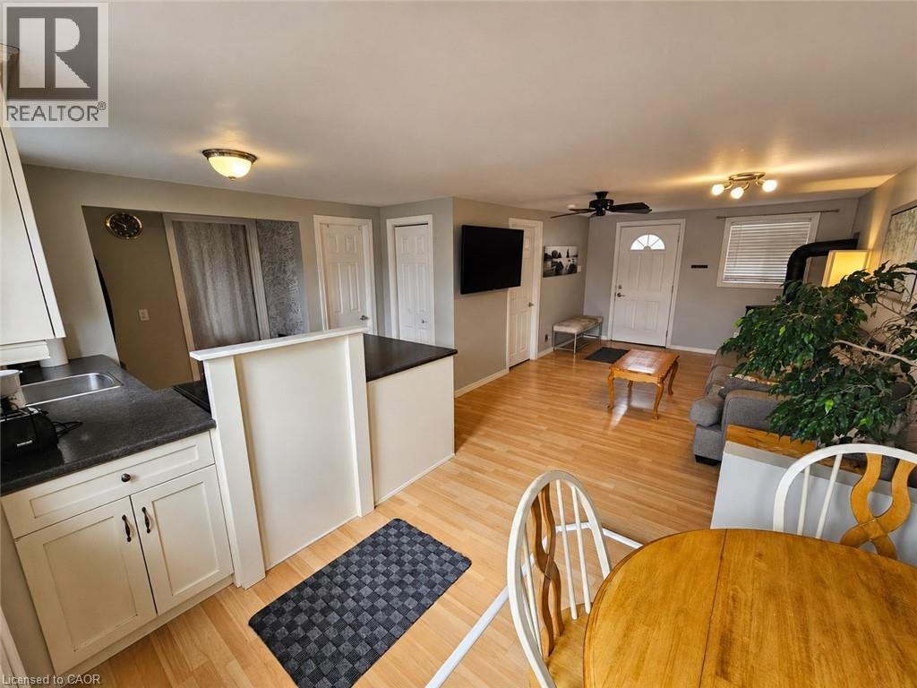 1323 QUEEN Street Unit# 125 thumbnail 7
