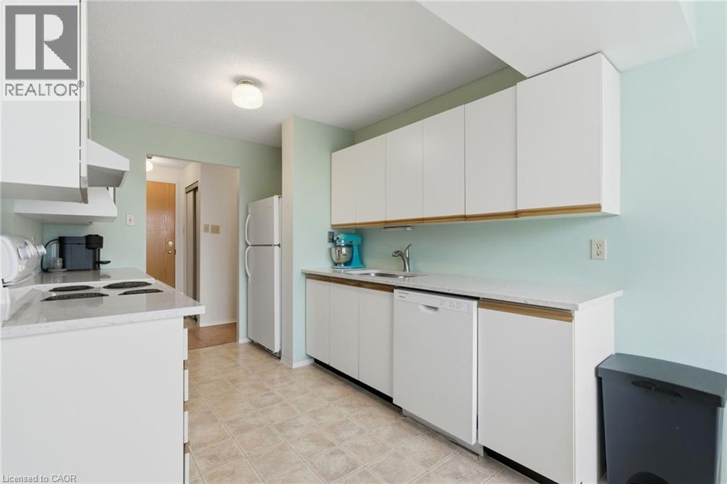 30 BLUE SPRINGS Drive Unit# 215 thumbnail 13