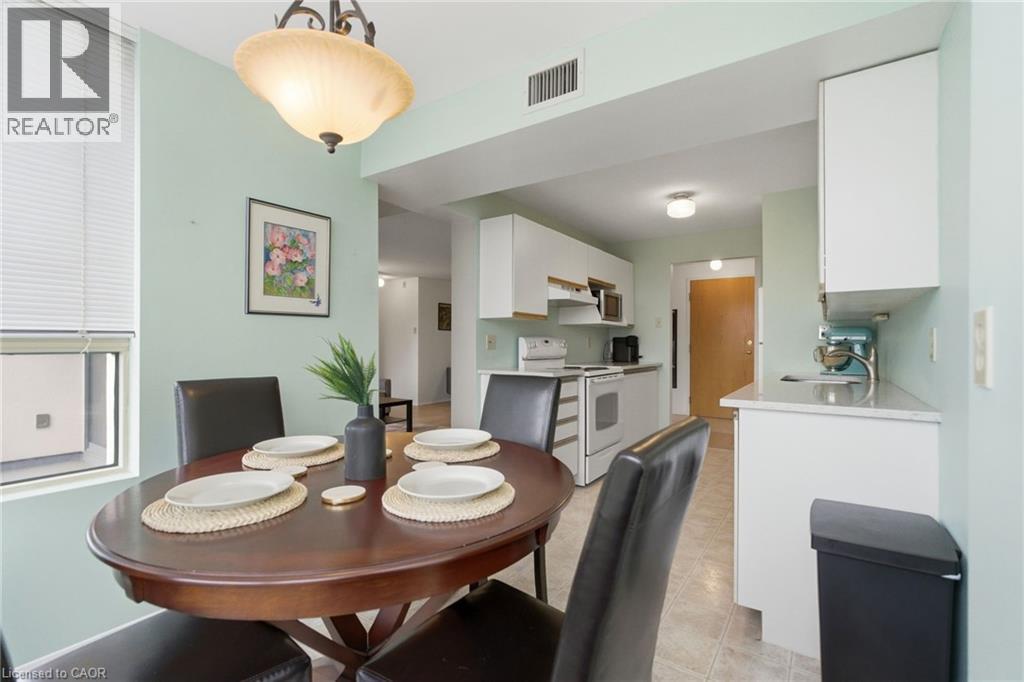 30 BLUE SPRINGS Drive Unit# 215 thumbnail 15