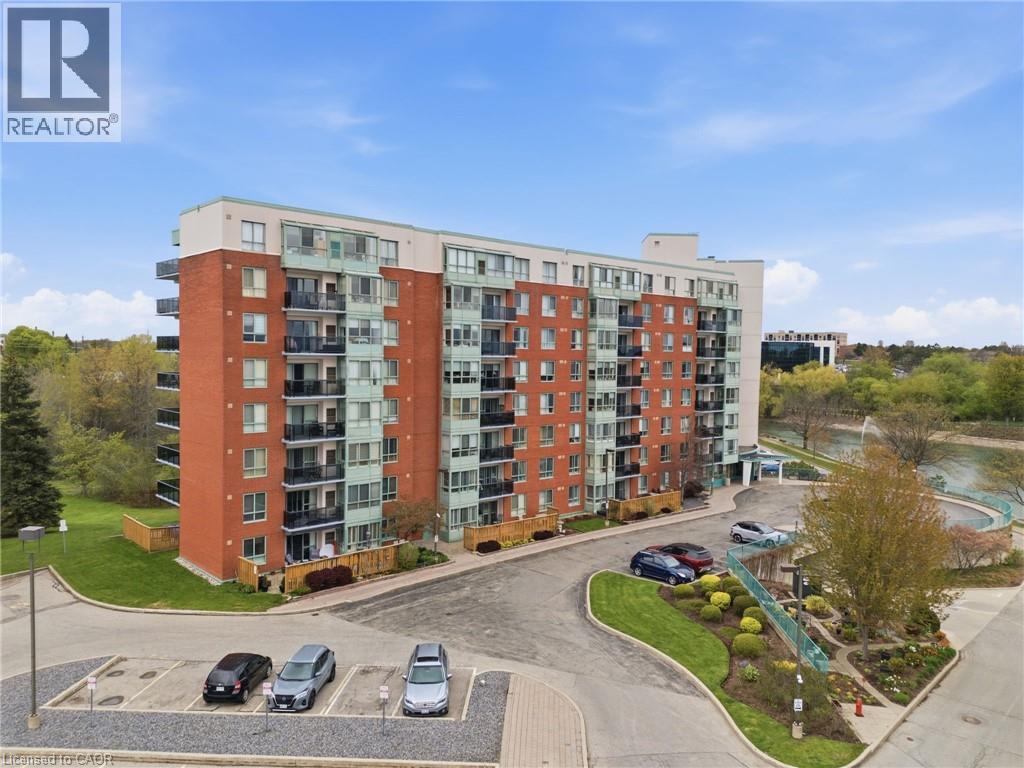 30 BLUE SPRINGS Drive Unit# 215 thumbnail 2