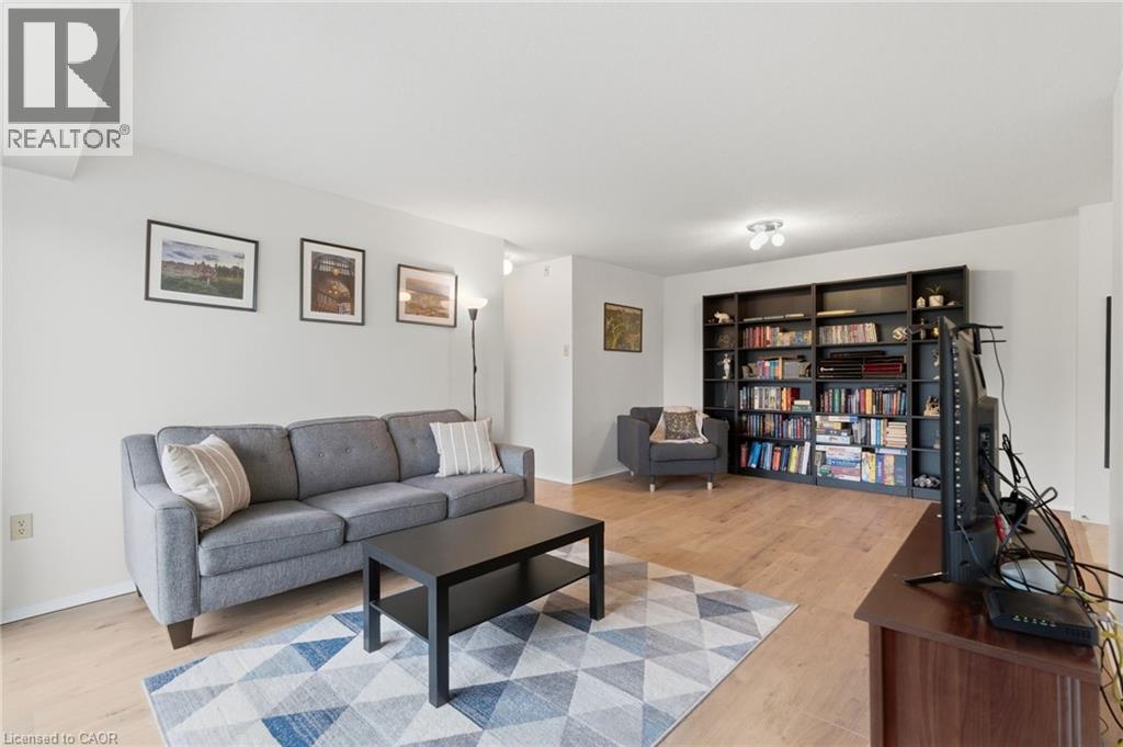 30 BLUE SPRINGS Drive Unit# 215 thumbnail 21