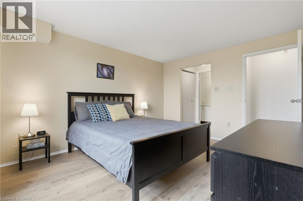 30 BLUE SPRINGS Drive Unit# 215 thumbnail 25