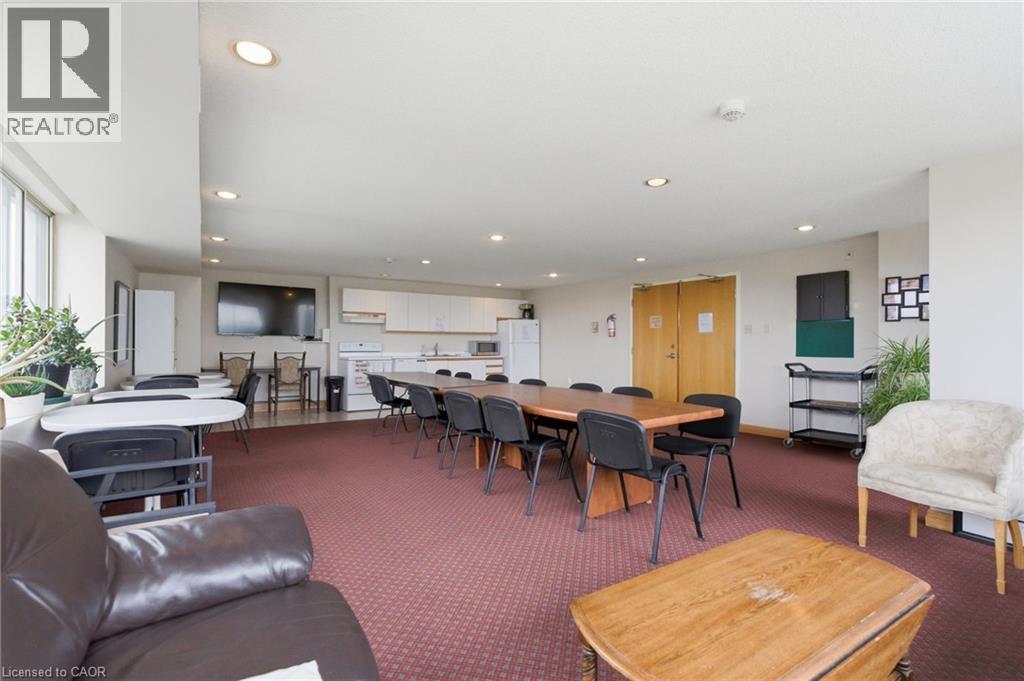 30 BLUE SPRINGS Drive Unit# 215 thumbnail 40