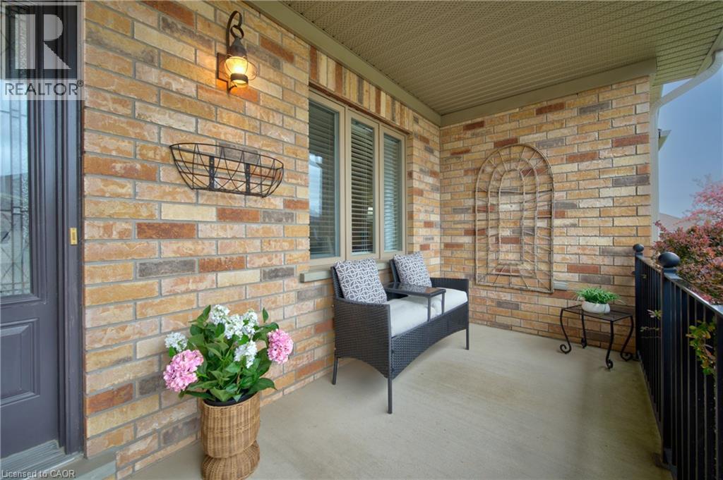 125 DEVONSHIRE Drive thumbnail 4