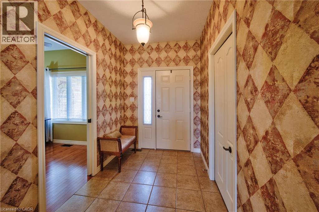125 DEVONSHIRE Drive thumbnail 5
