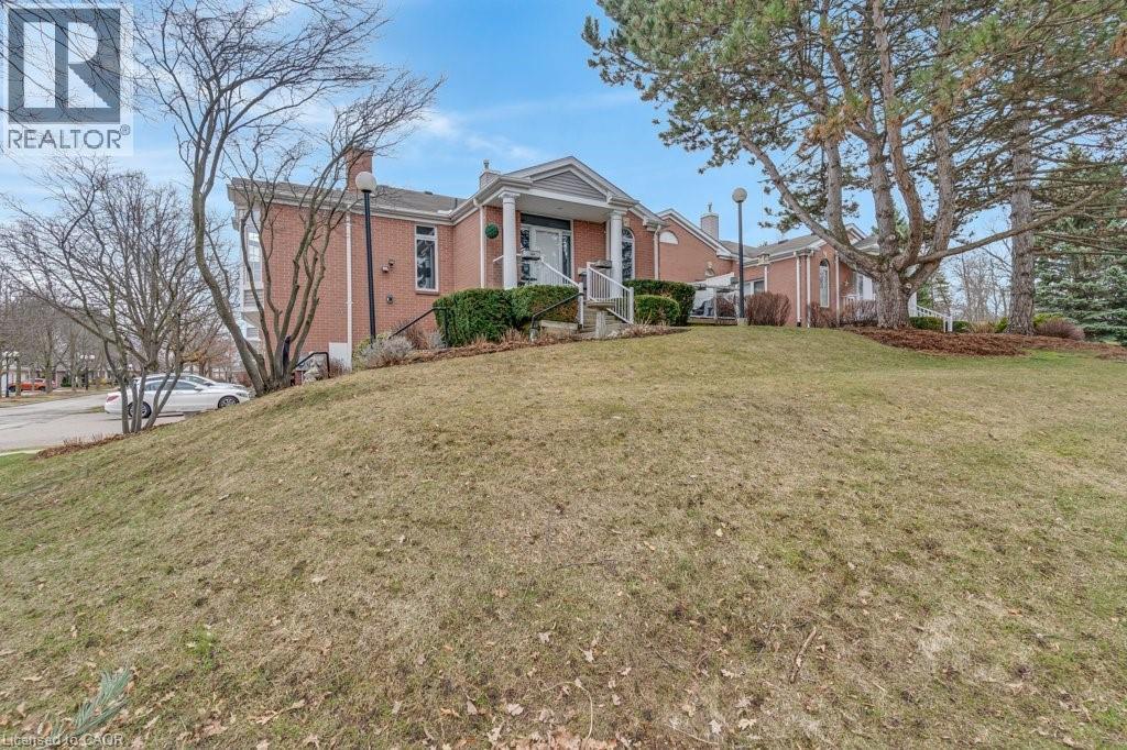 341 GEORGE Street N Unit# 4 thumbnail 31