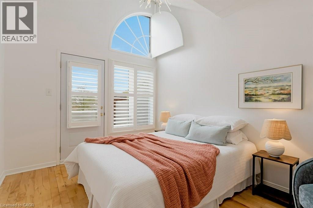 341 GEORGE Street N Unit# 4 thumbnail 16