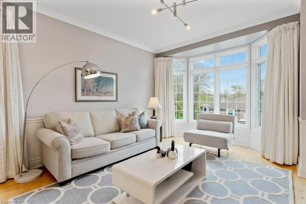 341 GEORGE Street N Unit# 4 thumbnail 4