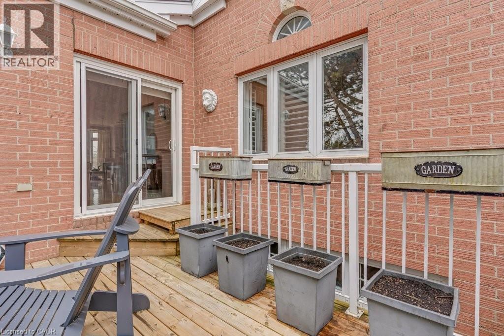 341 GEORGE Street N Unit# 4 thumbnail 32