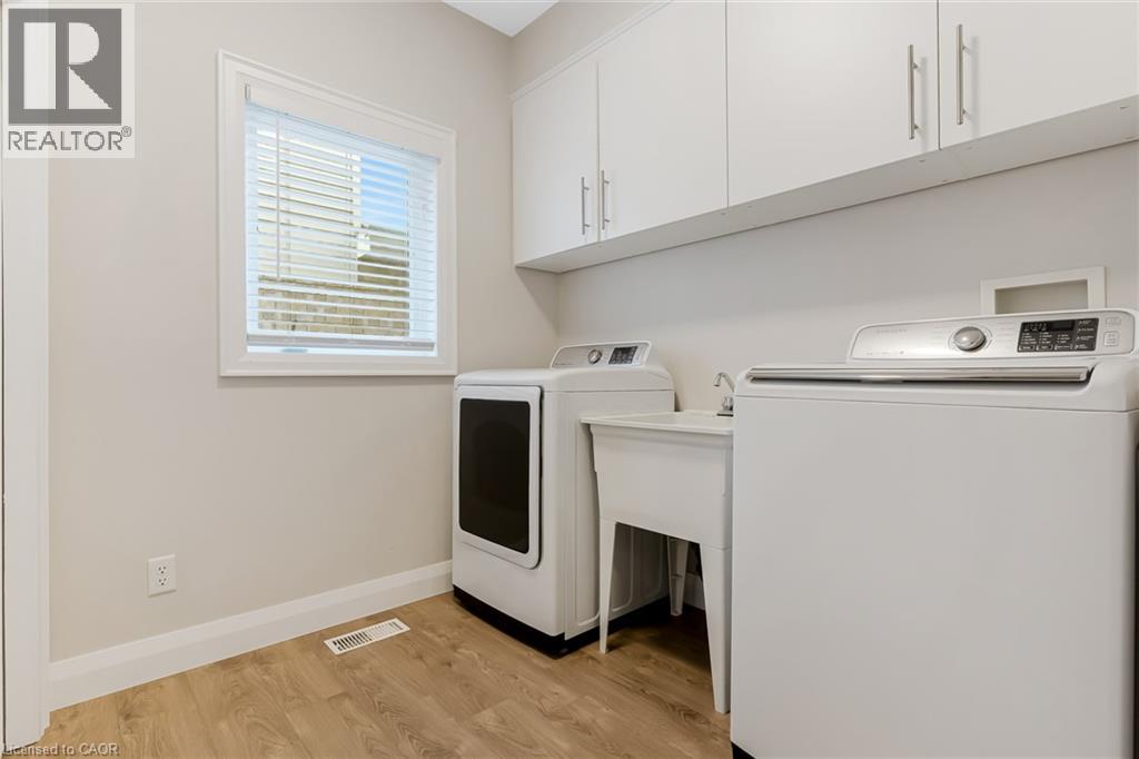 237 WATERBEND Crescent thumbnail 14