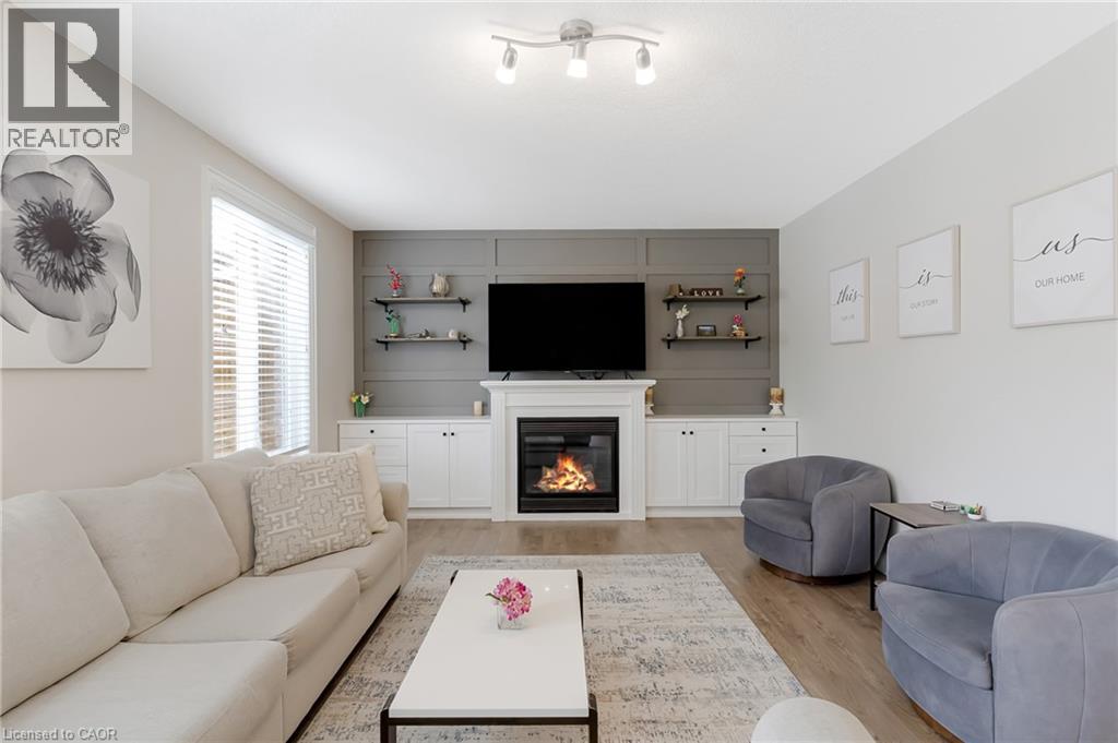 237 WATERBEND Crescent thumbnail 16