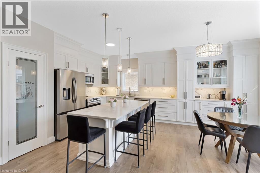 237 WATERBEND Crescent thumbnail 21