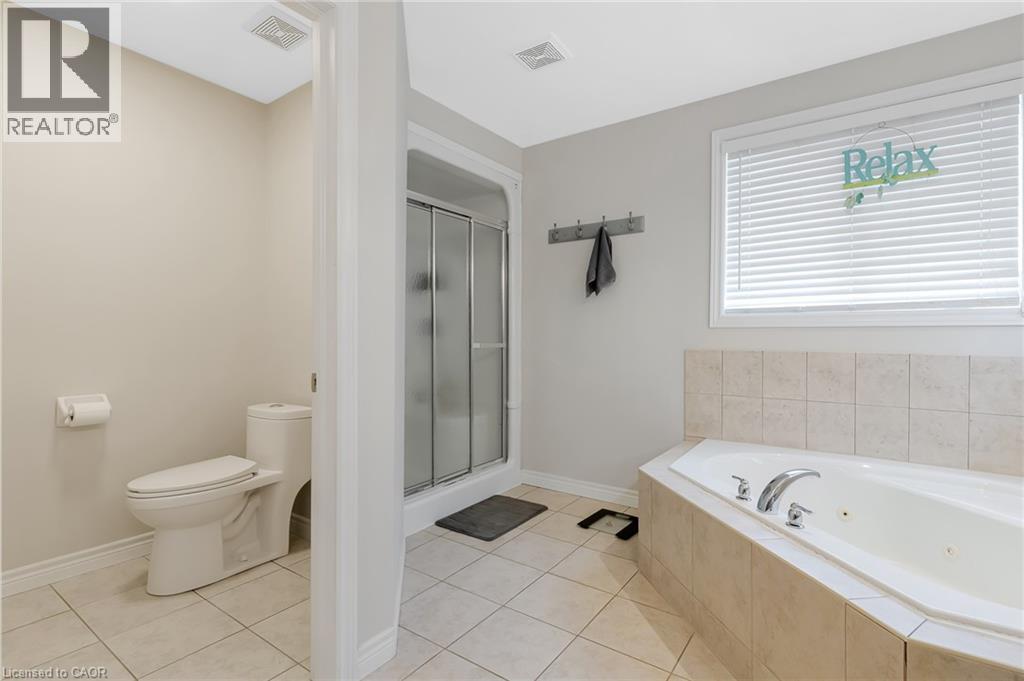 237 WATERBEND Crescent thumbnail 39