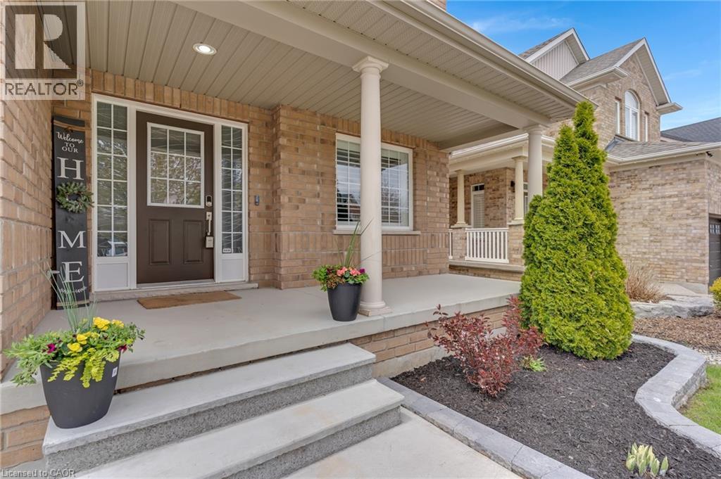 237 WATERBEND Crescent thumbnail 4